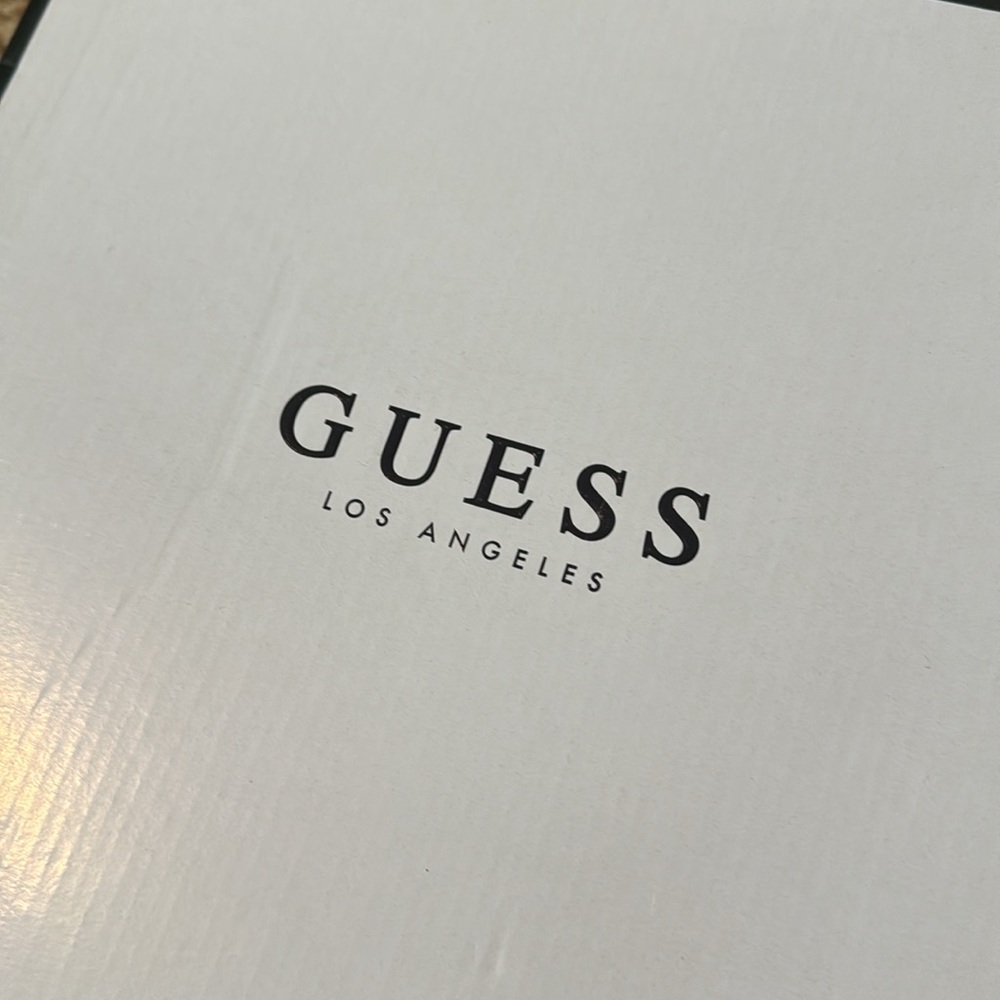 Guess Boots - Picture 5 of 5